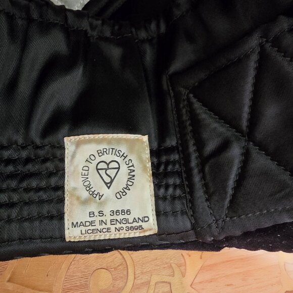 Thomas Townend & Collmest - Vintage Traditional Velvet Equestrian Riding Hat - Picture 10 of 11